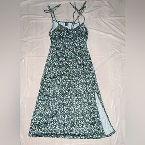 Women’s SHEIN Medium Floral Tank Dress With Slit
